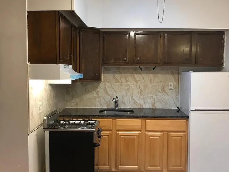 512 S 41st St #9 — Photo 19