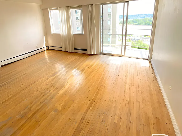 425 Carnarvon St — Photo 18
