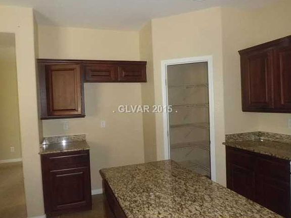 5th image of 10795 Tremezzo Bay St