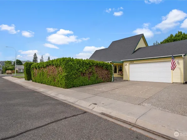 1304 Welch Avenue, Wenatchee, WA 98801