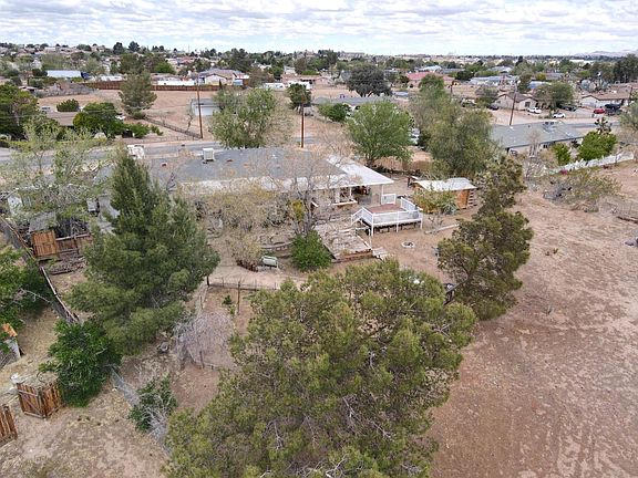 5th image of 11691 Jacaranda Ave