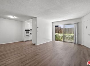1236 McClellan Dr #2, Los Angeles, CA 90025