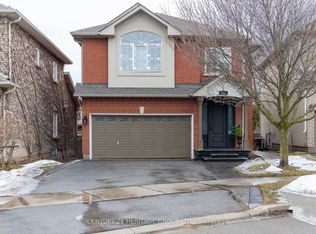 2434 Blue Holly Cres, Oakville, ON L6M4V4