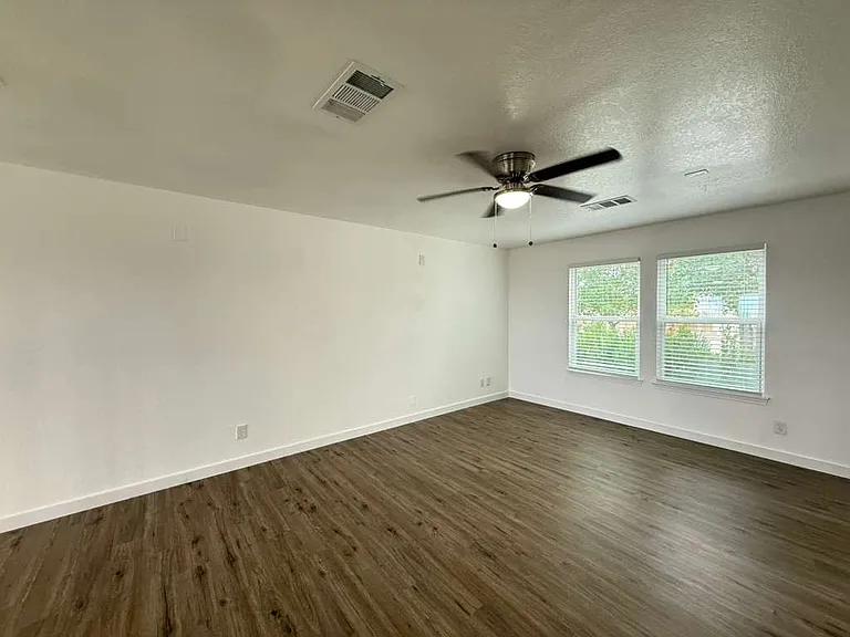 6414 Kensinger Pass — Photo 11