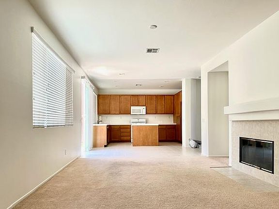 5th image of 38962 Lone Cir