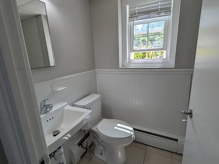 34 Goldthwaite Rd #1 — Photo 3