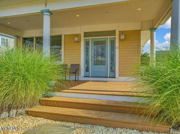 10 4th Ave #101, Seaside Heights, NJ 08751