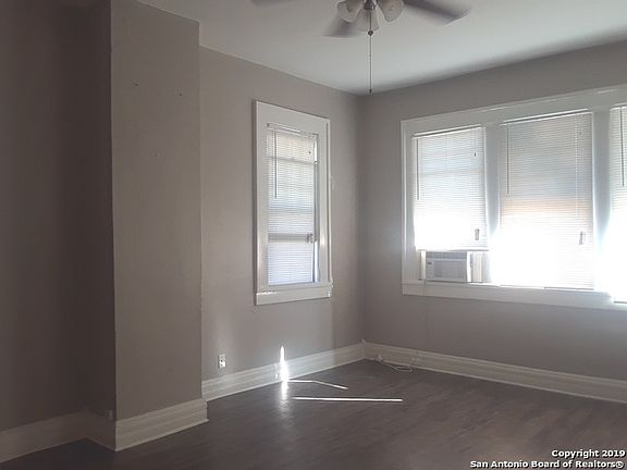 4th image of 111 E Highland Blvd APT 4