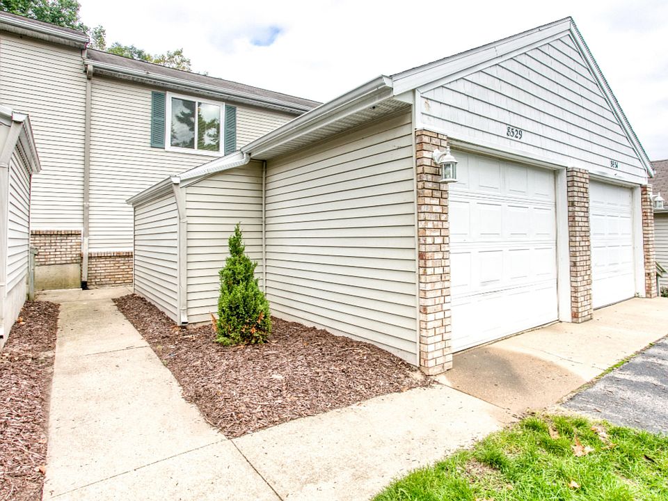 1st image of 8529 Courtland Dr NE #9
