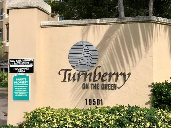 19501 W Country Club Dr, Aventura, FL