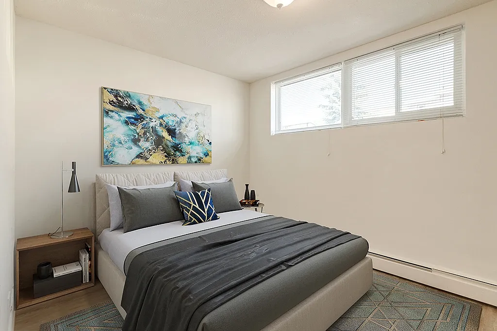Dorchester Apartments — Photo 3