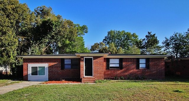 1st image of 6211 Pine Summit Dr
