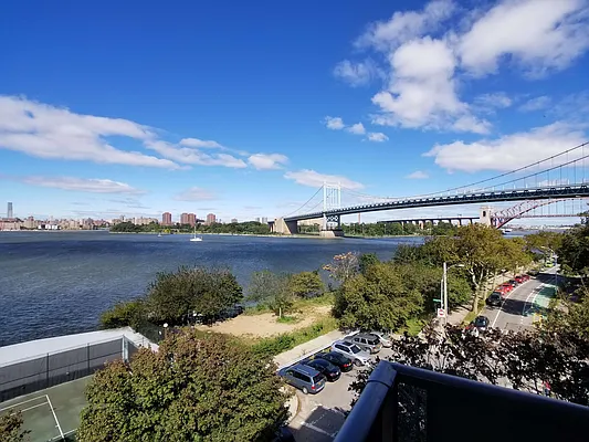 Rented by Compass | media 25