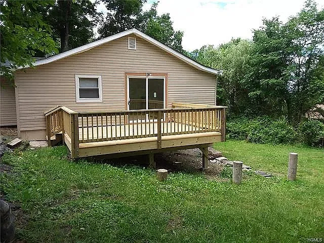 2 Crestwood Trl — Photo 12