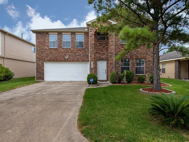 19526 Cliff Sage Ct — Photo 1