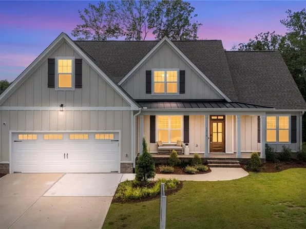 1218 Driftwood Dr, Gibsonville, NC 27249