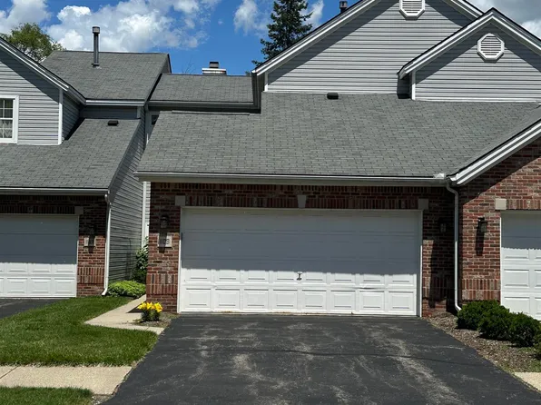 1109 Fairways Blvd, Troy, MI 48085