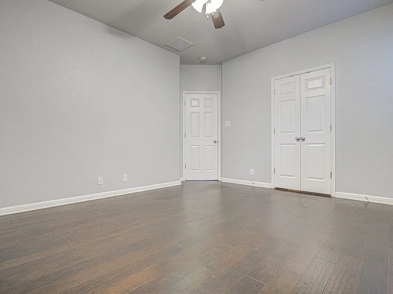 7337 Menchaca Rd #22 — Photo 12