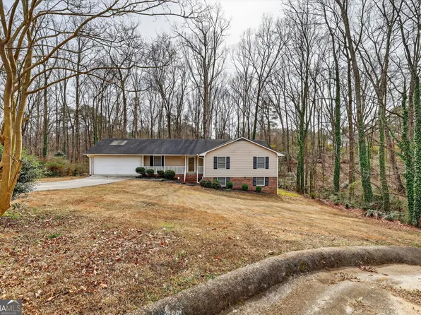 270 Fairfield Dr, Ellenwood, GA 30294