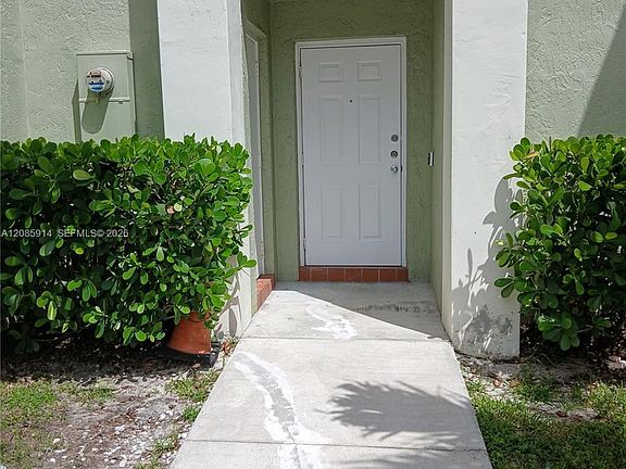 2nd image of 105 Hidden Court Rd #A-3