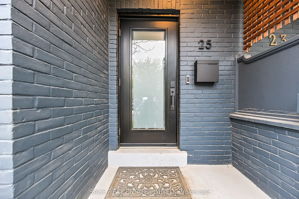 Building Photo - 25 Palmerston Ave #MAIN