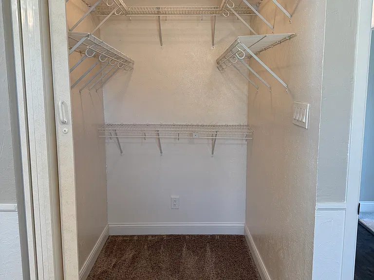 105 Acker St — Photo 22