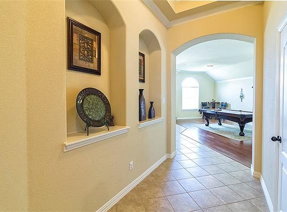 5th image of 203 Bayberry Dr