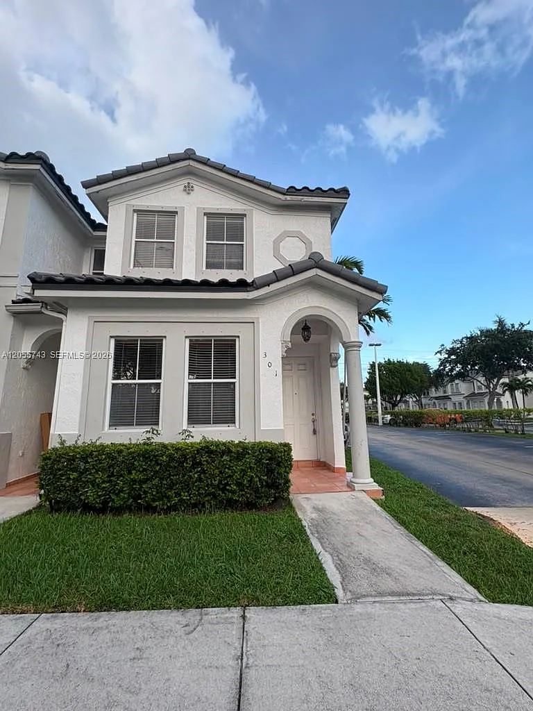 Costa Linda Condo — Photo 1