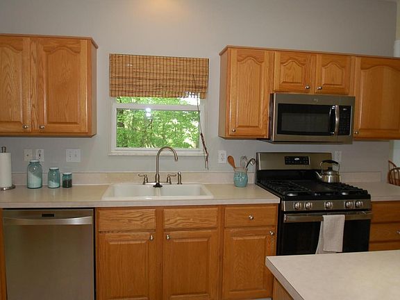 5th image of 7547 Tullymore Dr
