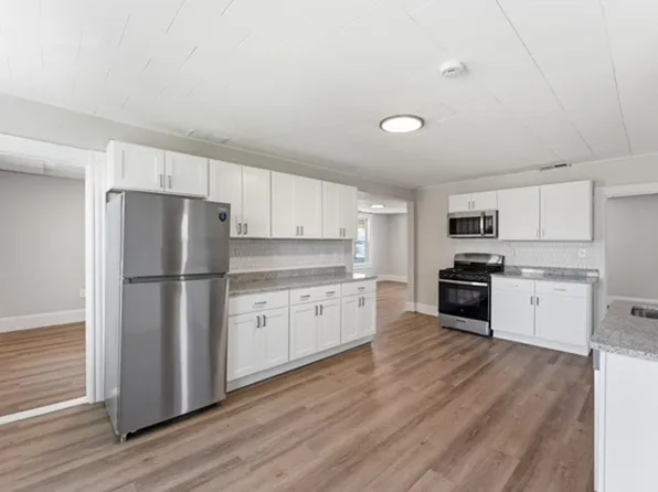 12 Hanover St, Westfield, MA
