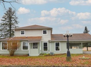 1067 Bell Rd, Union City, MI 49094