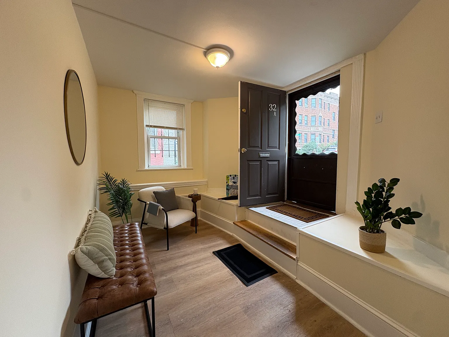 2 bed, 845 sqft, $2,500 — Photo 2