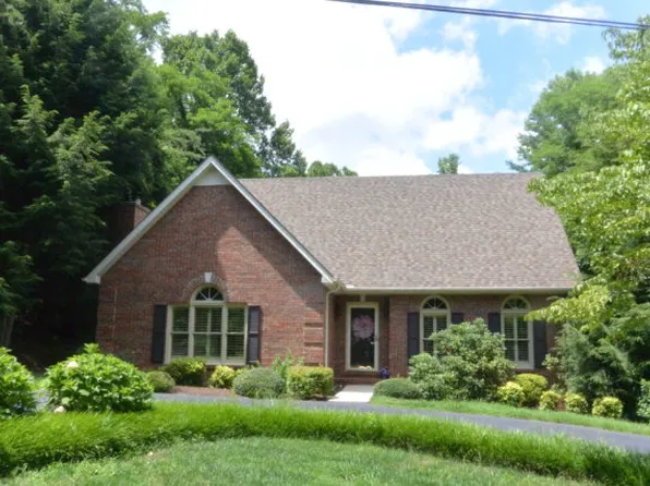 639 Julia Dr, Cookeville, TN 38506