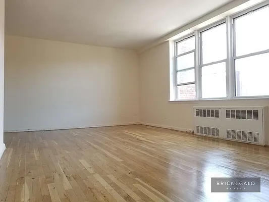 Rented by BRICK & GALO REALTY CORP | media 13