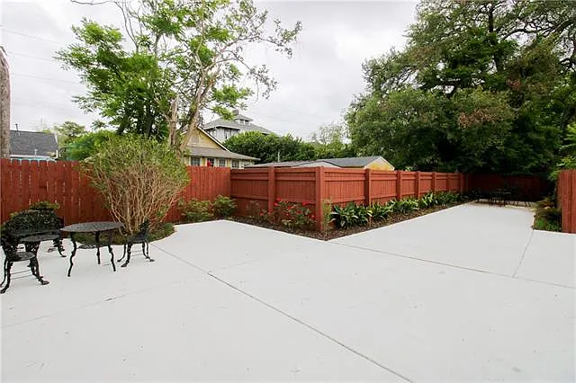 2311 Joliet St — Photo 21
