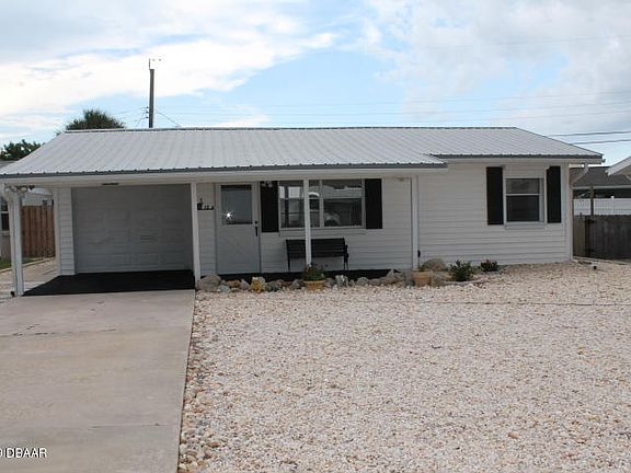 2nd image of 13 Hibiscus Dr