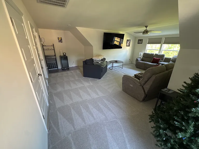 18416 Palisades Ct — Photo 15