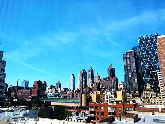 Rented by Manhattan Boutique Real Estate | media 4