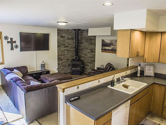 3rd image of 25011 N Lords Ln