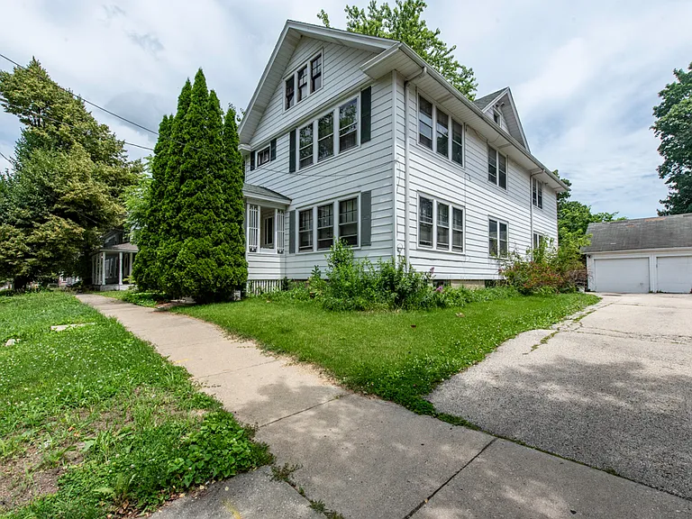419 Hickory St #2 — Photo 3