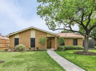 2146 Courtland Cir, Carrollton, TX 75007