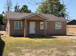 611 Woodrow Ave, Bakersfield, CA 93308