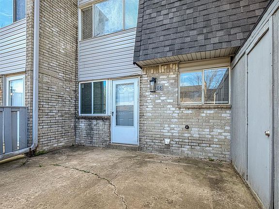 5th image of 1408 Bill Carroll Dr