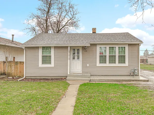 154 N Madison Ave, Bradley, IL 60915