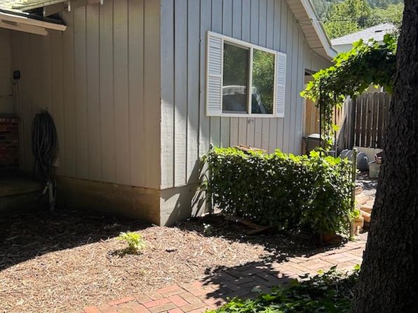 4319 Stagecoach Rd, Dunsmuir, CA 96025