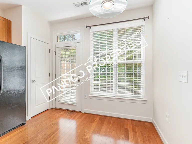 6113 Morgan Ashley Dr — Photo 15
