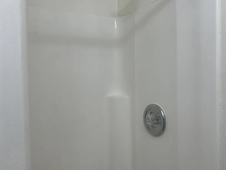 Stall shower