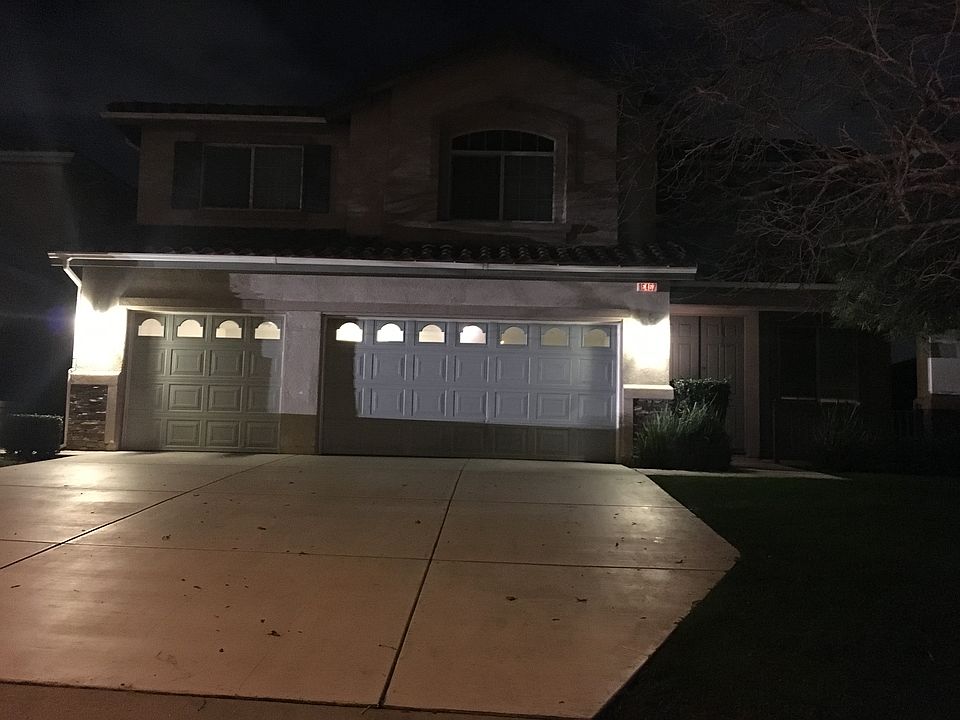 1st image of 16467 Landmark Dr
