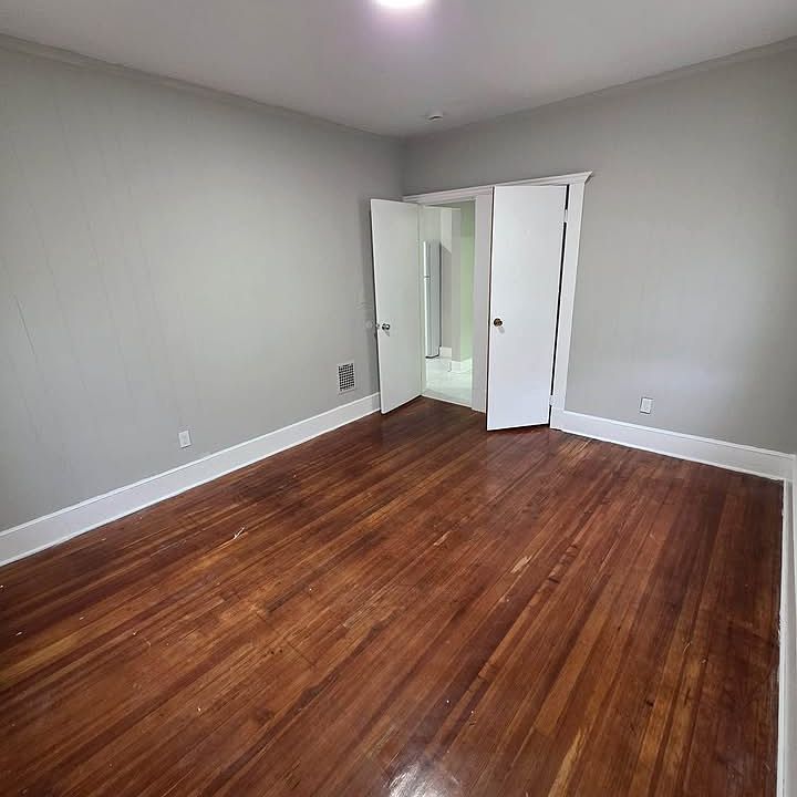 1st image of 85 Morris St #2