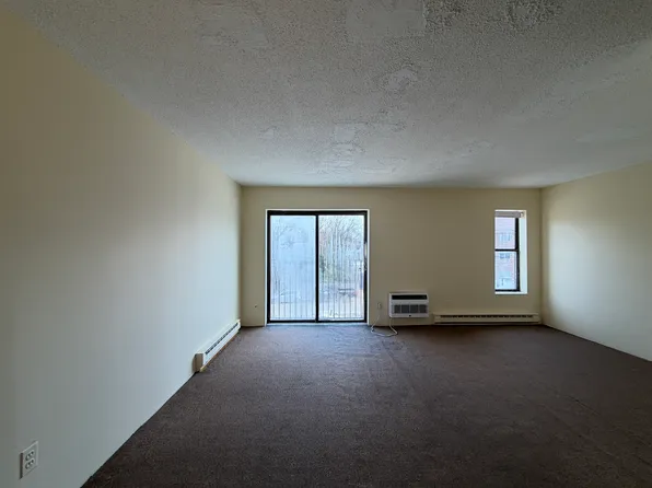 153 2nd St #257, Framingham, MA 01702